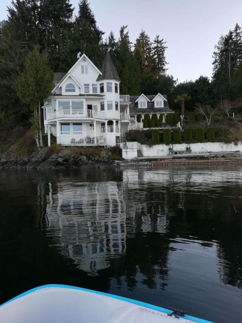 Vancouver Island Castle Cove Inn Chemainus Extérieur photo